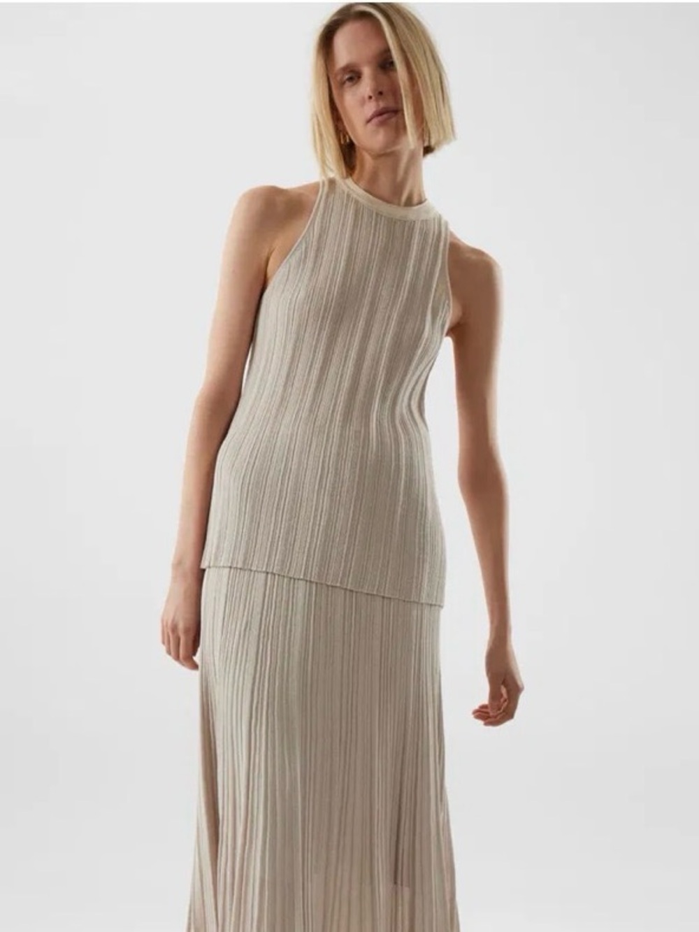 COS Slim-Fit Pleated Vest Medium Ribbed Tank Top Light Taupe Neutral Classic